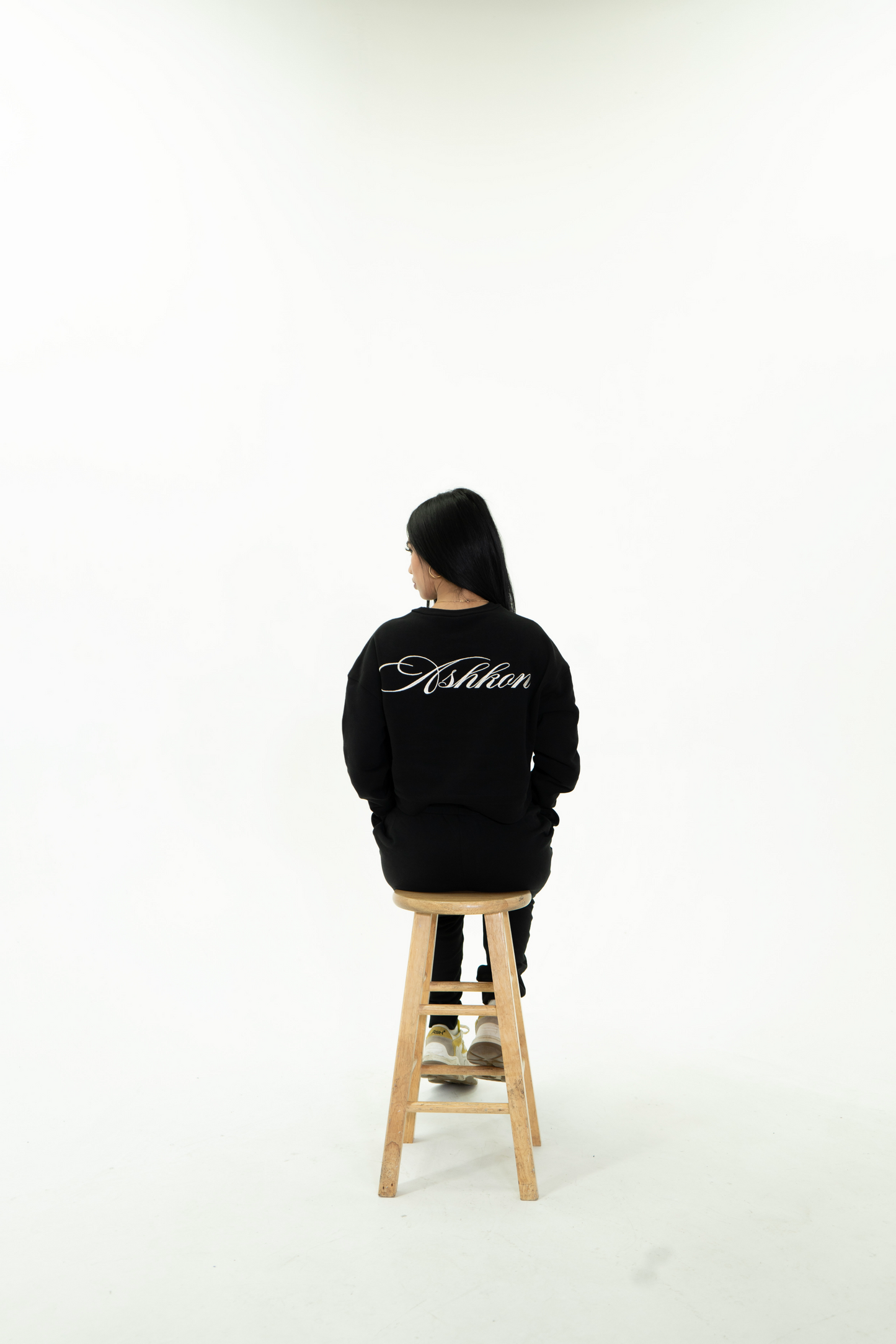 Ashkon Signature Cropped Crew
